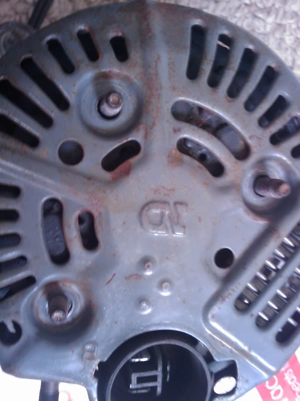 How to Replace Worn Alternator Brushes for Toyota