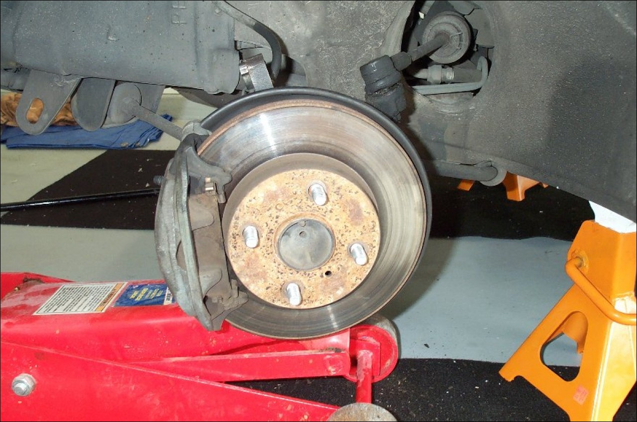 Steering Knuckle Removal for Toyota MR2 (MkI) AW10 AW11 (19841989