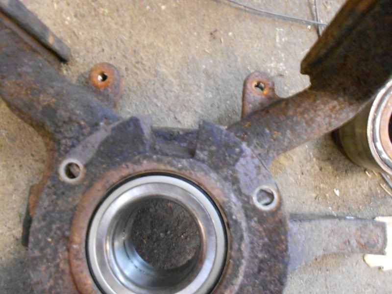 (Undercar) How to replace front wheel bearings for Dodge Neon 1st Gen